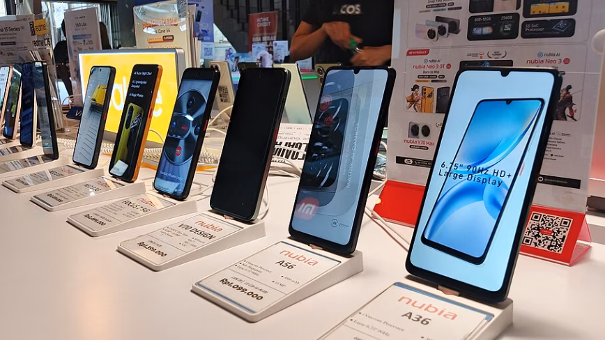 China is rebuilding the smartphone around AI agents. ZTE’s NaviX sold out in hours.